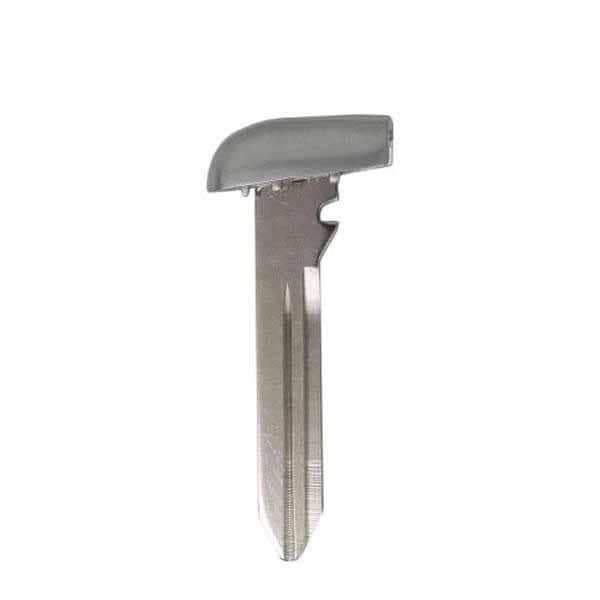 Keyless Factory KeylessFactory: Y172 Chrysler Proximity Emergency Key Blade K-Y172 - main